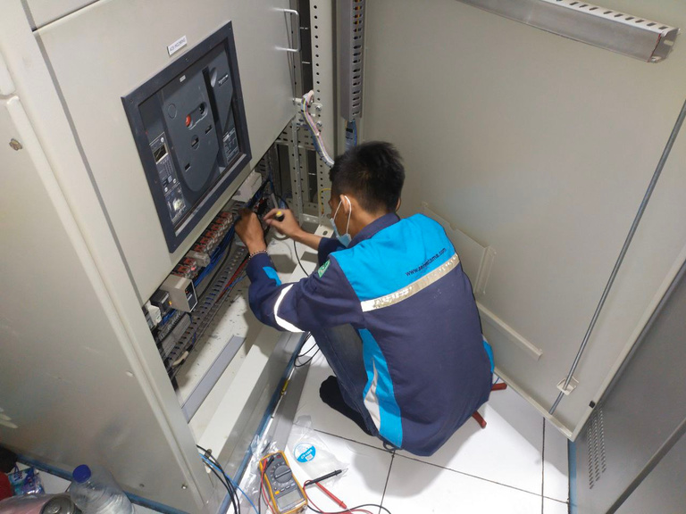 Rejeki Alam Samudra - Cold Storage Panel
